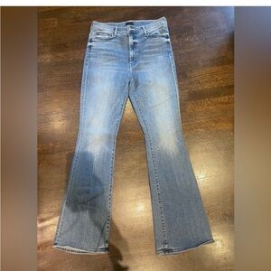 Mother High Waisted Weekender skimp jeans sz31